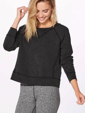 Lululemon Black Crewneck Pullover Sweatshirt shirt top cotton Size 8